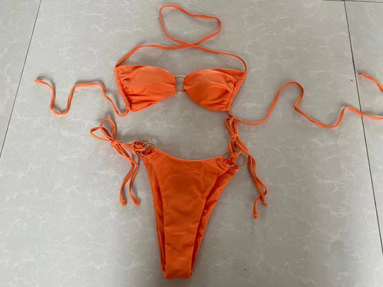 Damen Bikini-Set mit elegantem Trägersystem und modischen Metalldetails R&B