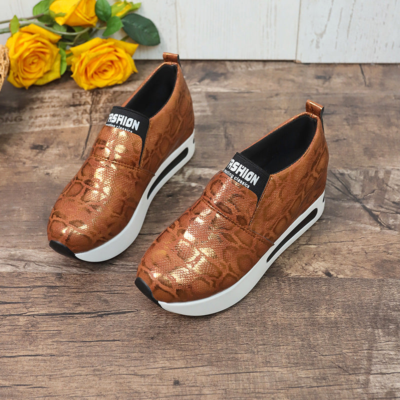 Damen Wedge-Sneaker im modernen Schlangenleder-Look mit bequemer Sohle R&B