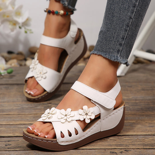 Damen bequeme Sandalen mit buntem Blumendesign R&B