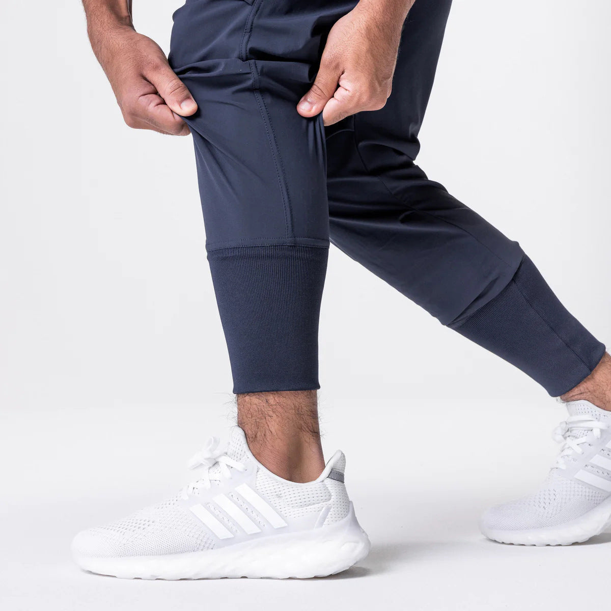 Herren Komfortable Cargo-Hose mit innovativen Taschen und elastischem Bund R&B