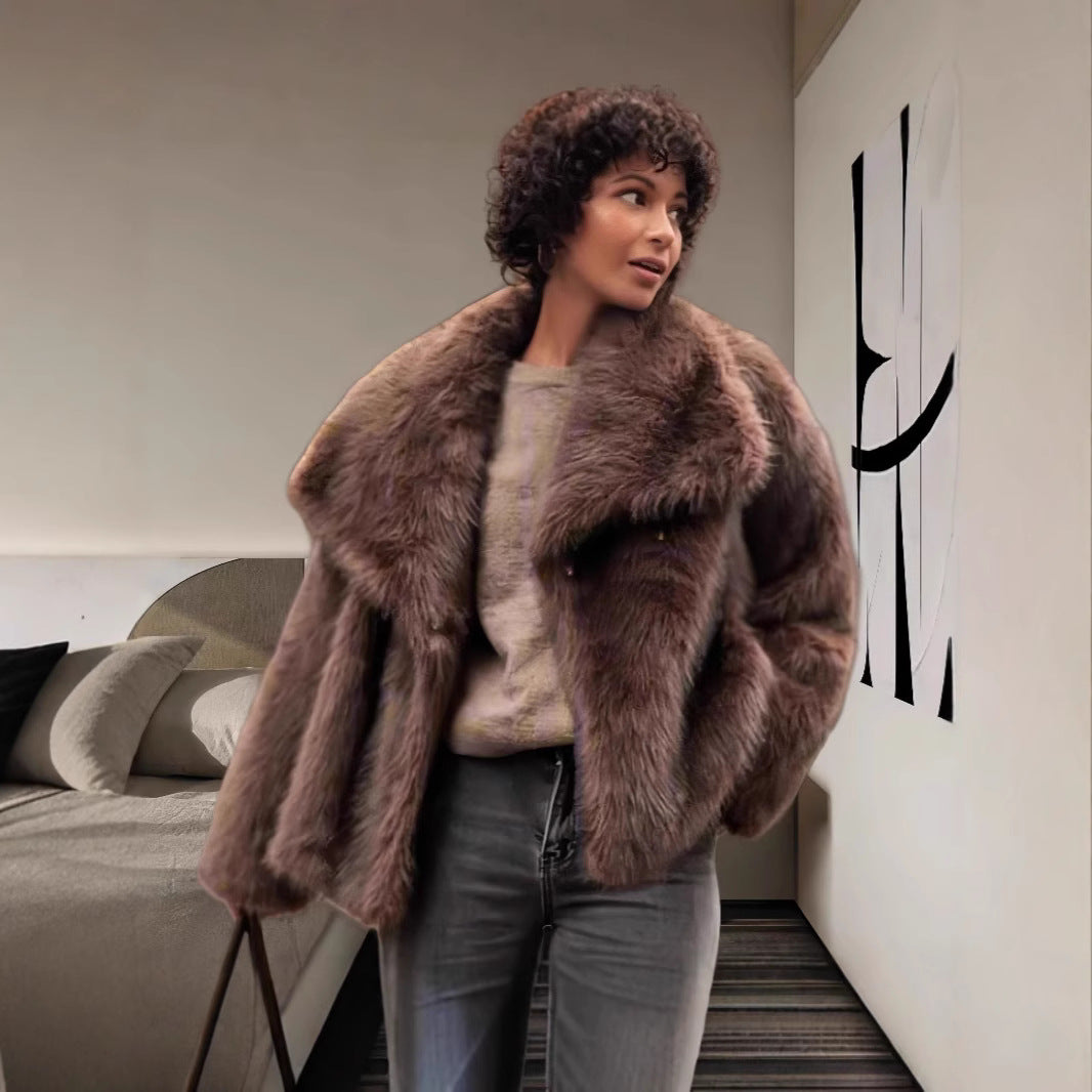 Damen Luxuriöse Kunstpelzjacke mit breitem Kragen R&B