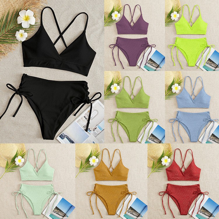 Damen Triangel-Bikini mit raffinierten Kordeldetails