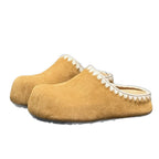 Damen Elegante Clogs aus weichem Wildleder mit handgefertigten Details R&B