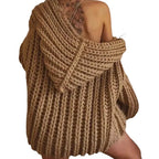 Damen Grobstrick-Hoodiejacke mit oversized Passform und tiefem Kragen R&B