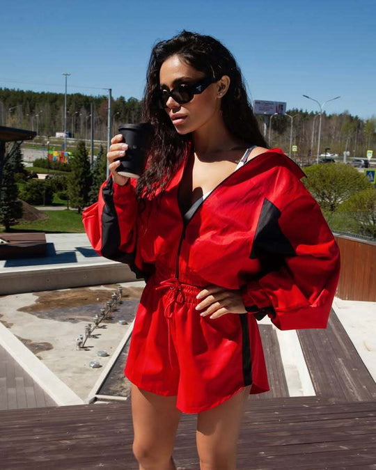 Damen Sportliches Kurzarm Trainingsoutfit mit Reißverschluss R&B