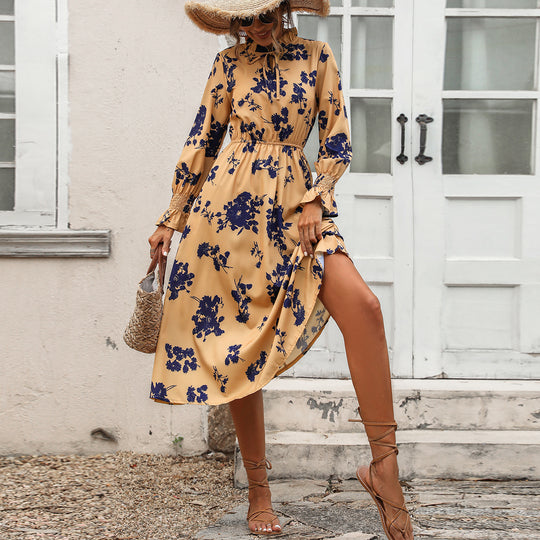 Damen Maxikleid mit floralem Print und angenähtem Bindeband R&B