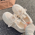 Damen Sneaker mit atmungsaktiver Obermaterialkombination und dämpfender Sohle