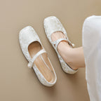 Damen Ballerinas mit elegantem Riemen und modischer Blütenverzierung