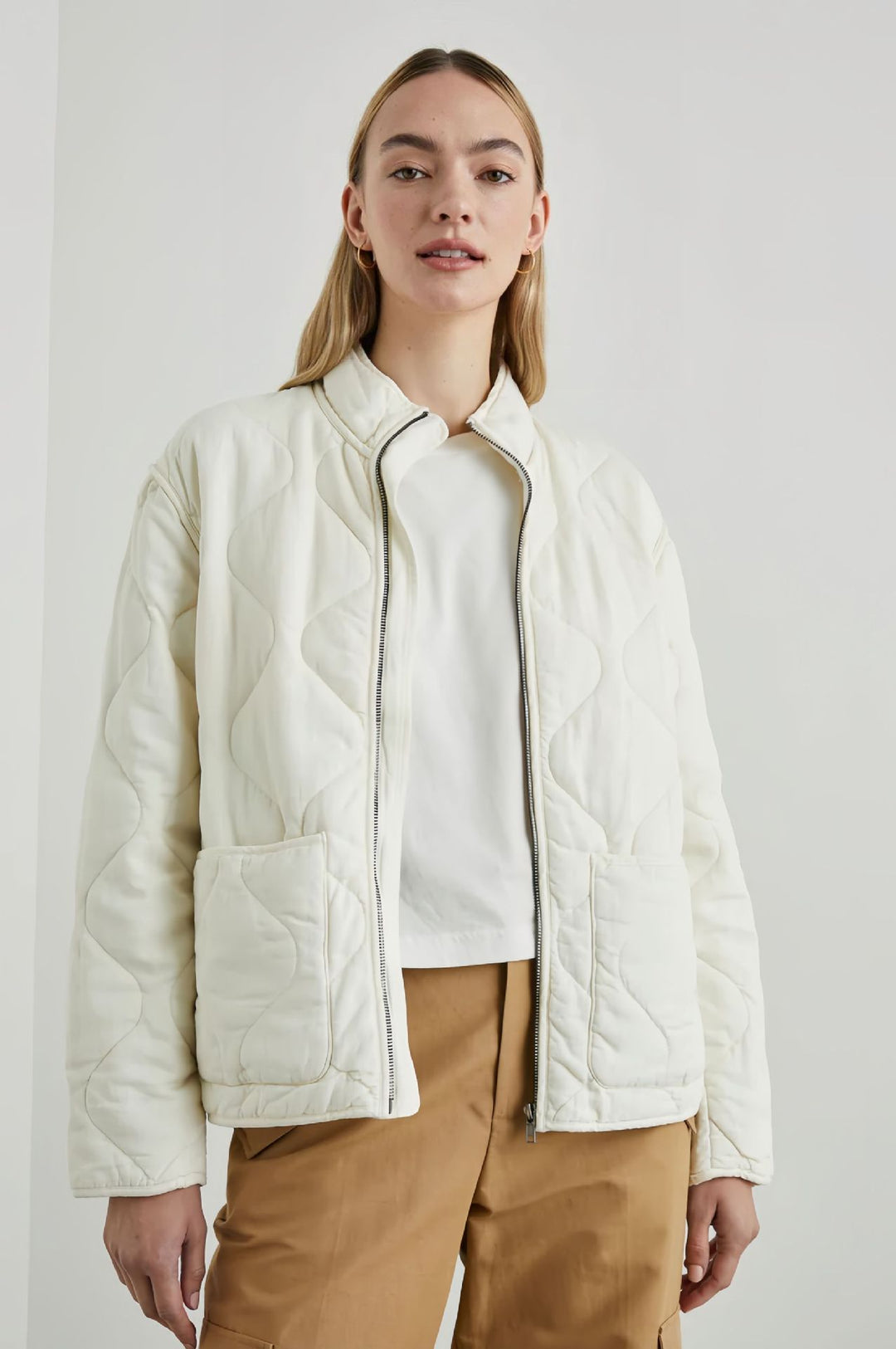 Damen gesteppte Übergangsjacke mit hohem Kragen R&B
