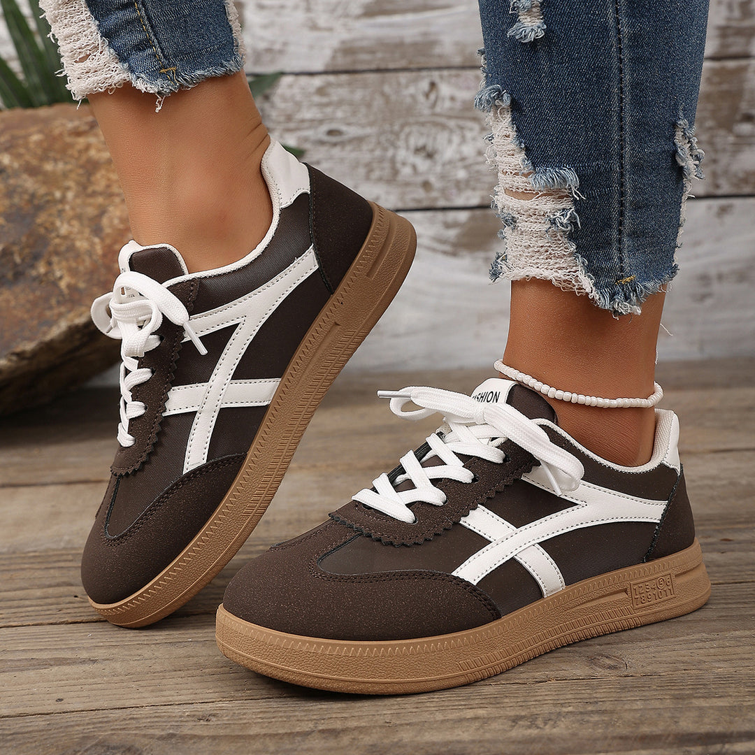 Damen Sneakers im Retro-Design mit hochwertiger Schnürung R&B