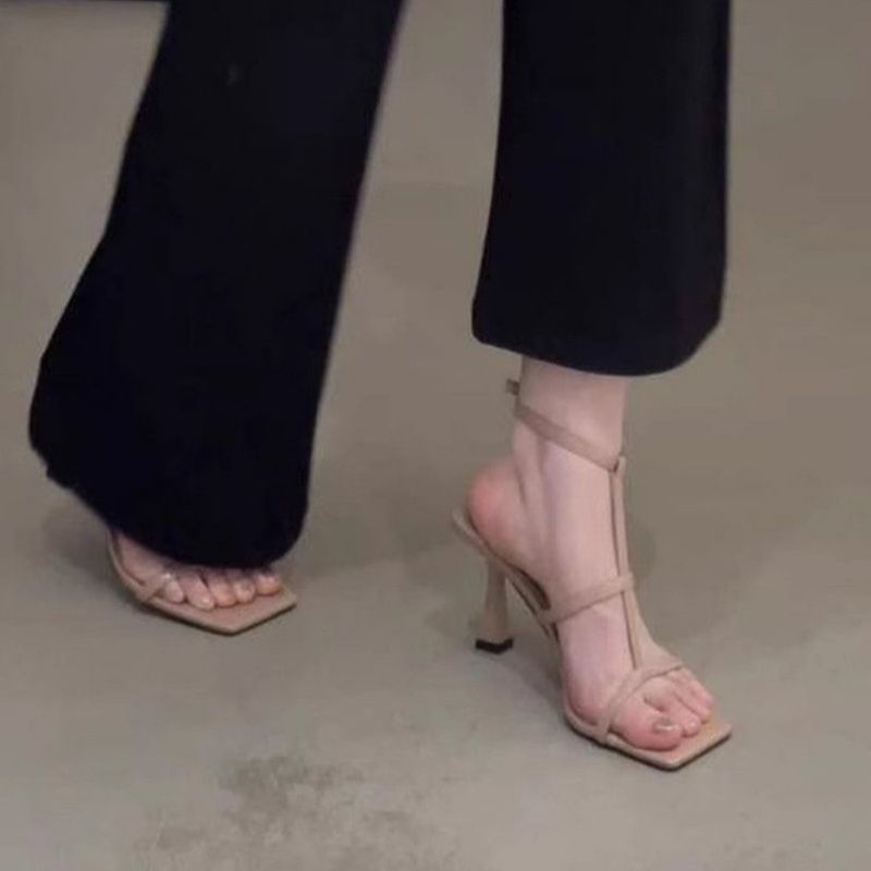 Damen stilvolle Sandalen mit verstellbarem Riemendesign R&B