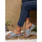 Damen Bequeme und trendige Pantoletten mit verstellbarem Riemen R&B