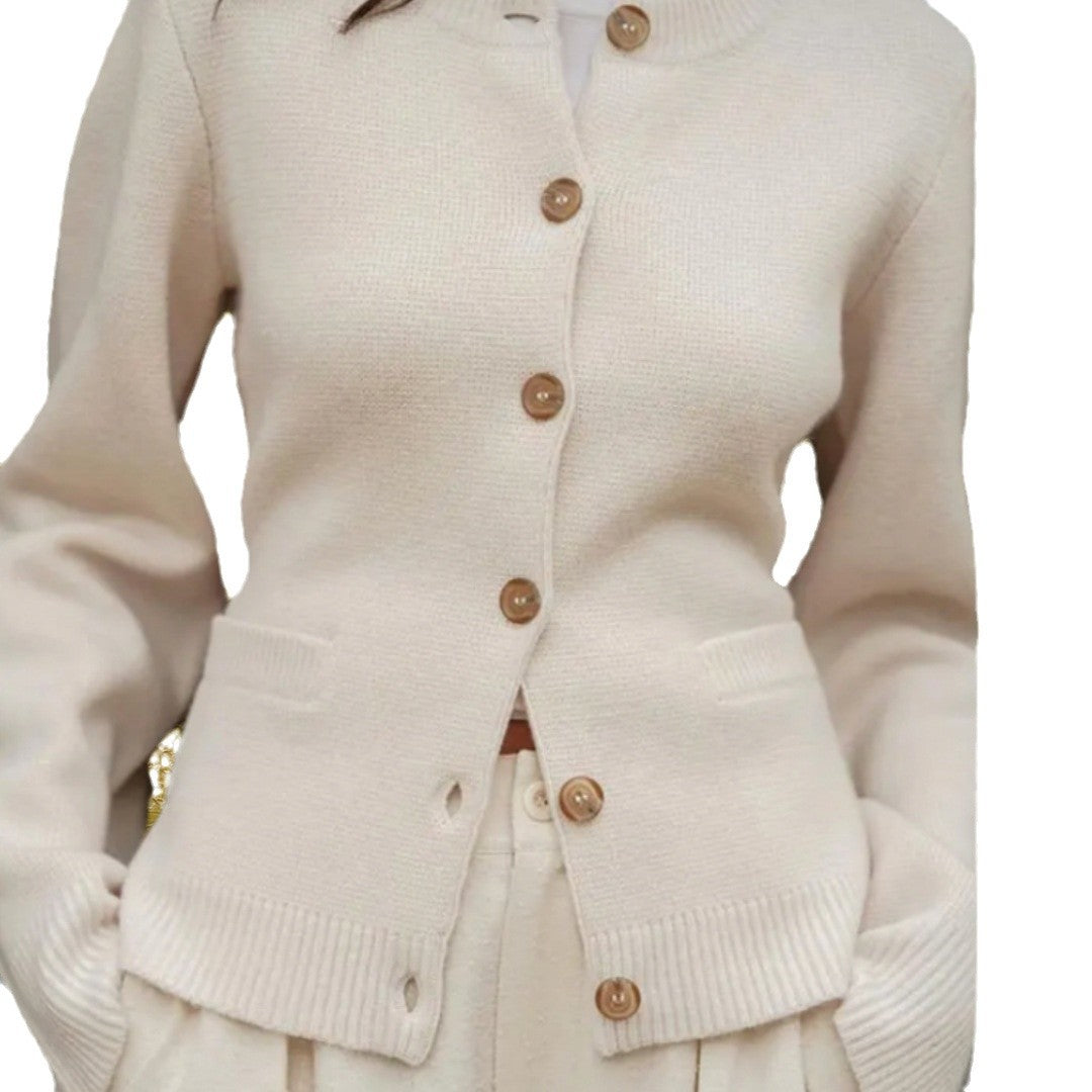 Damen Strickjacke mit eleganten Knöpfen und modernen Taschen R&B