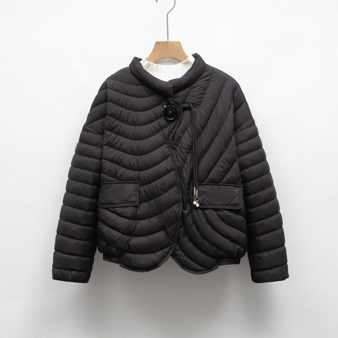Damen modische Steppjacke mit asymmetrischem Schnitt und praktischen Taschen R&B