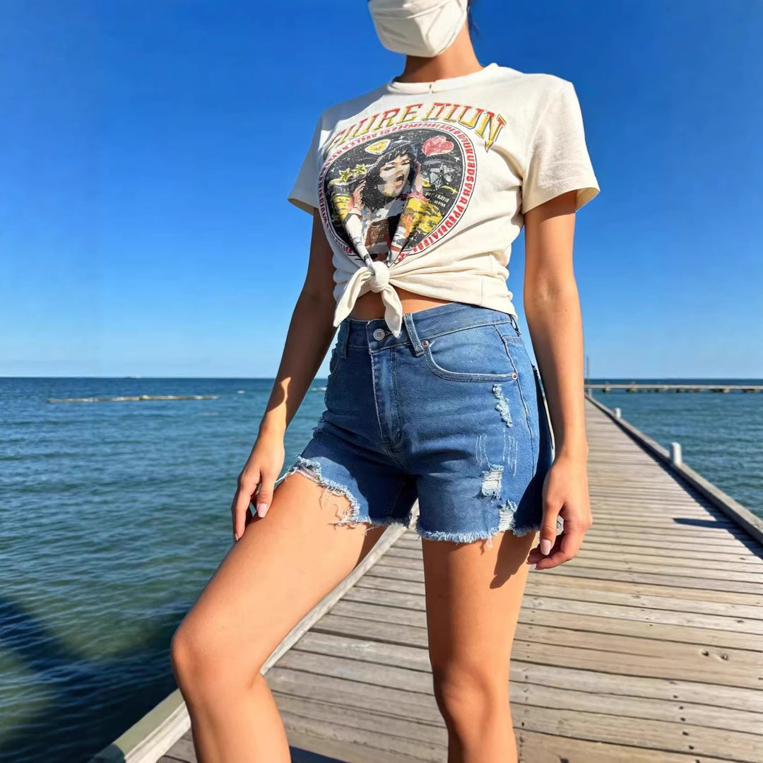 Damen Destroyed Denim-Shorts mit fransigem Saum und stylischen Rissdetails R&B