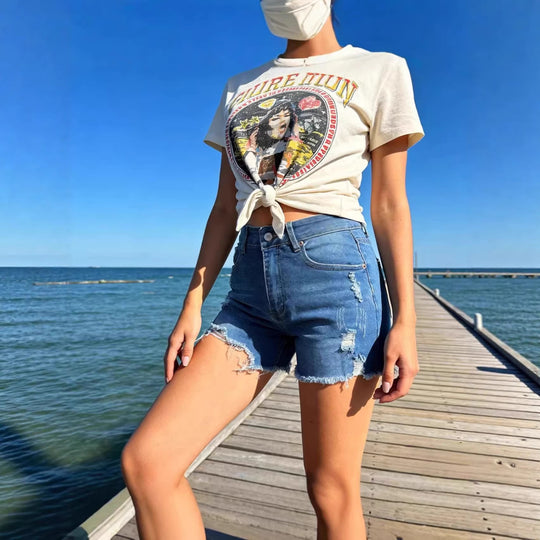 Damen Destroyed Denim-Shorts mit fransigem Saum und stylischen Rissdetails R&B