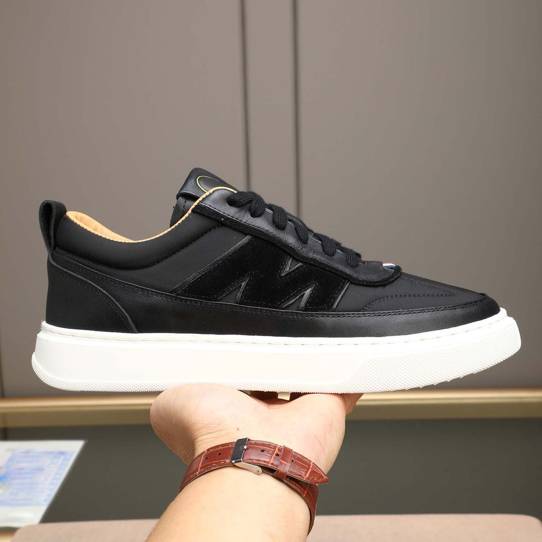 Damen Sportliche Sneakers mit luxuriösem Leder und rutschfester Laufsohle R&B