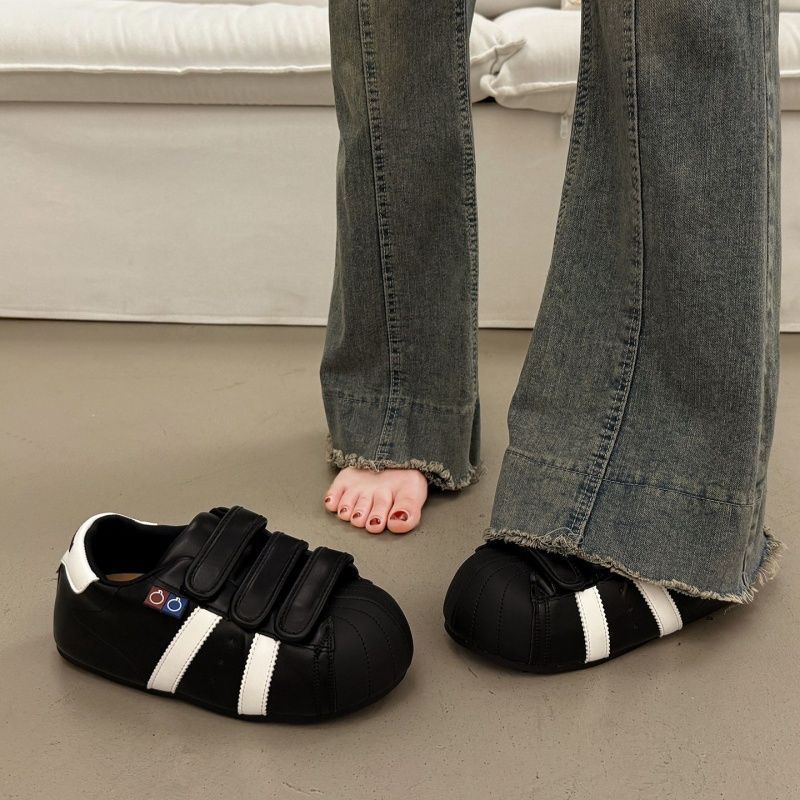 Damen Sneakers mit praktischem Klettverschluss und robustem Obermaterial