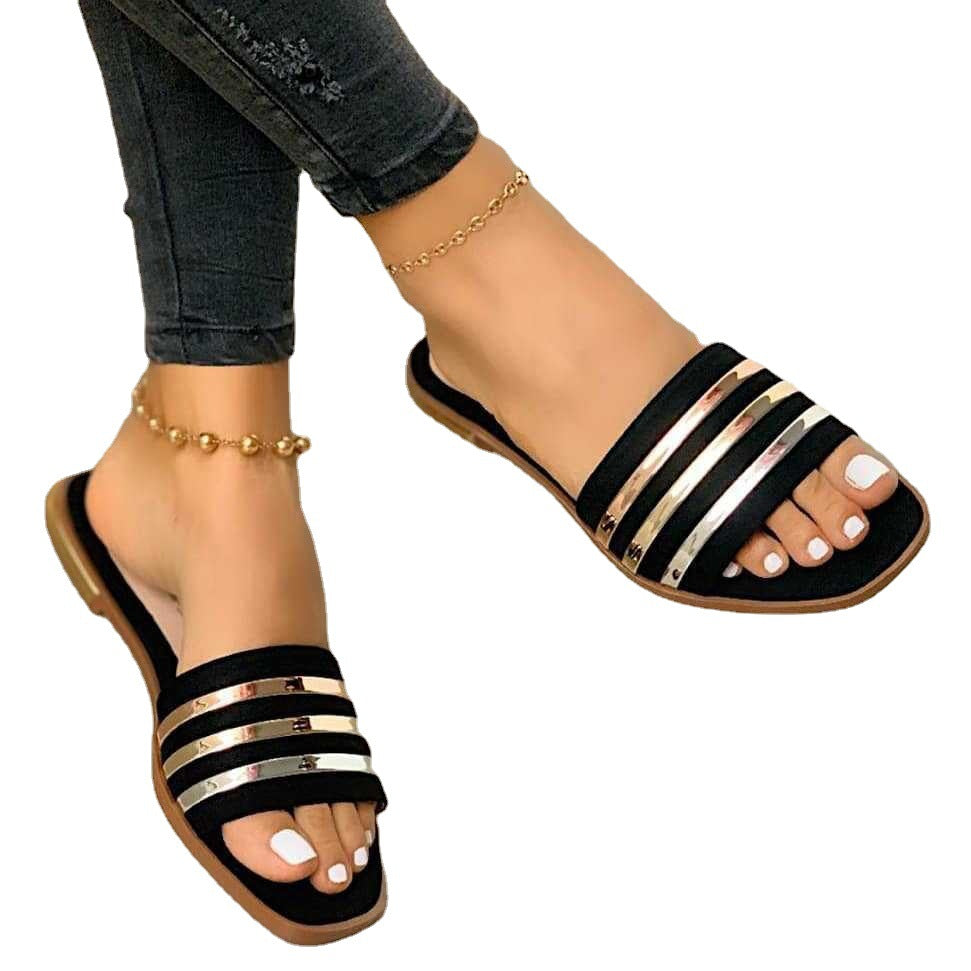Damen nan flache Schlupfsandalette mit mehrreihigen Metallicstreifen und gepolstertem Komfortfußbett R&B