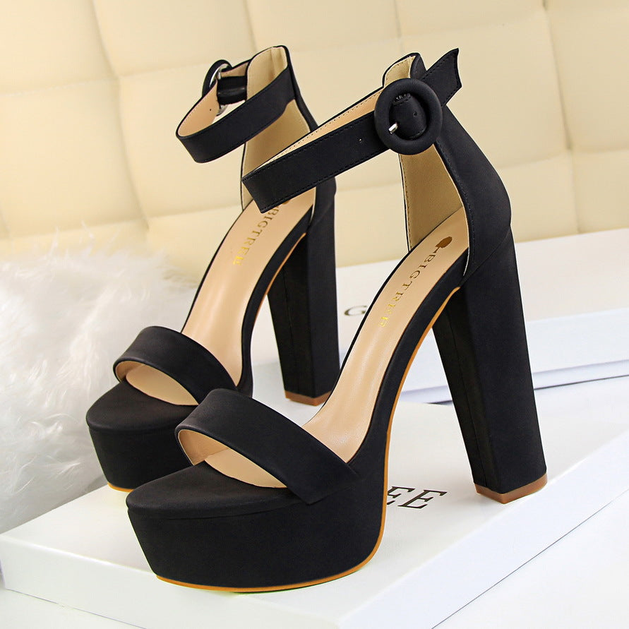 Damen Hochhackige Plateau-Sandalen mit verstellbarem Knöchelriemen und robustem Blockabsatz R&B