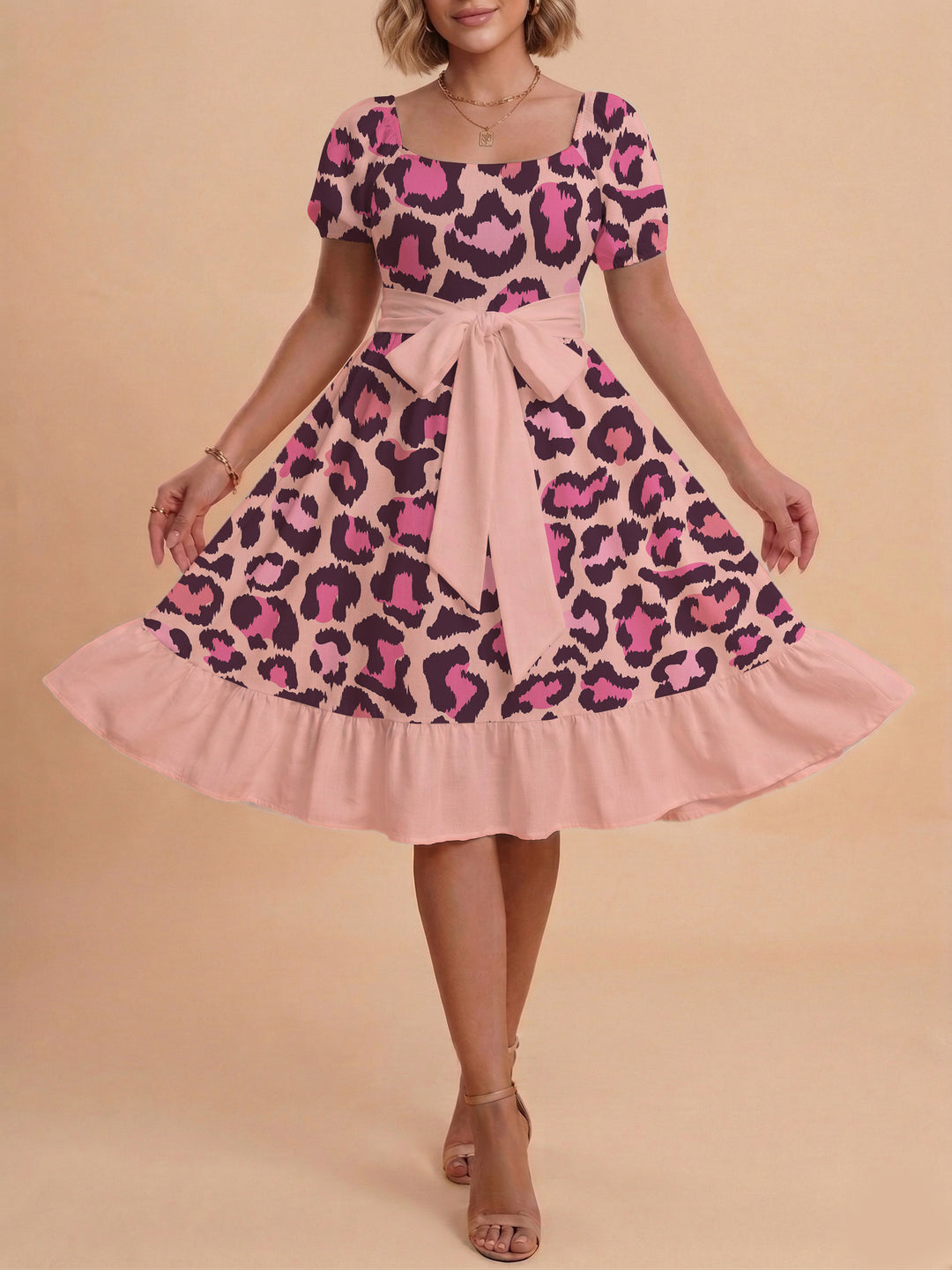 Damen Sommerliches Blumenkleid mit taillierbarem Gürtel und voluminösen Ärmeln R&B