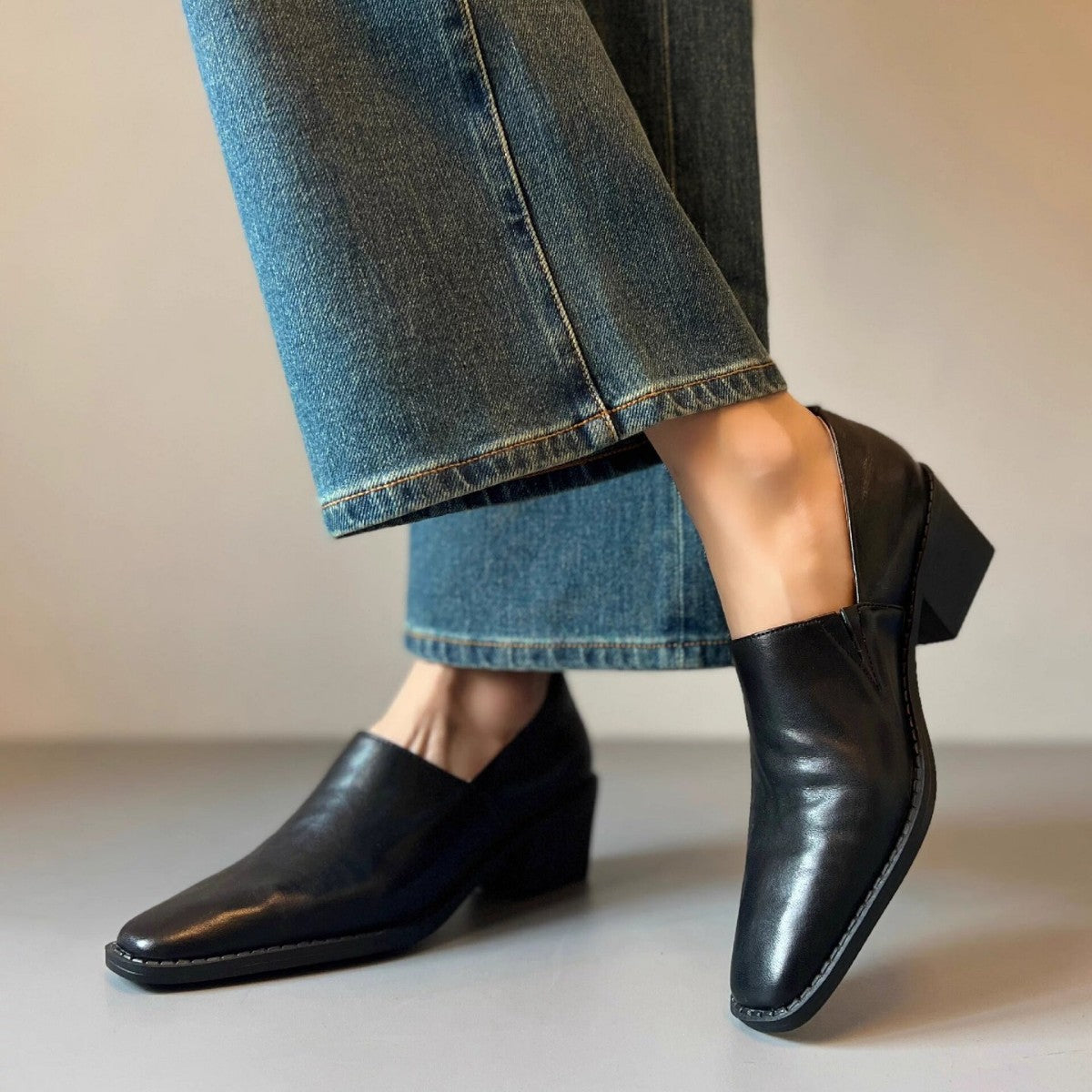 Damen elegante Loafer mit feinem Leder und komfortablem Blockabsatz R&B