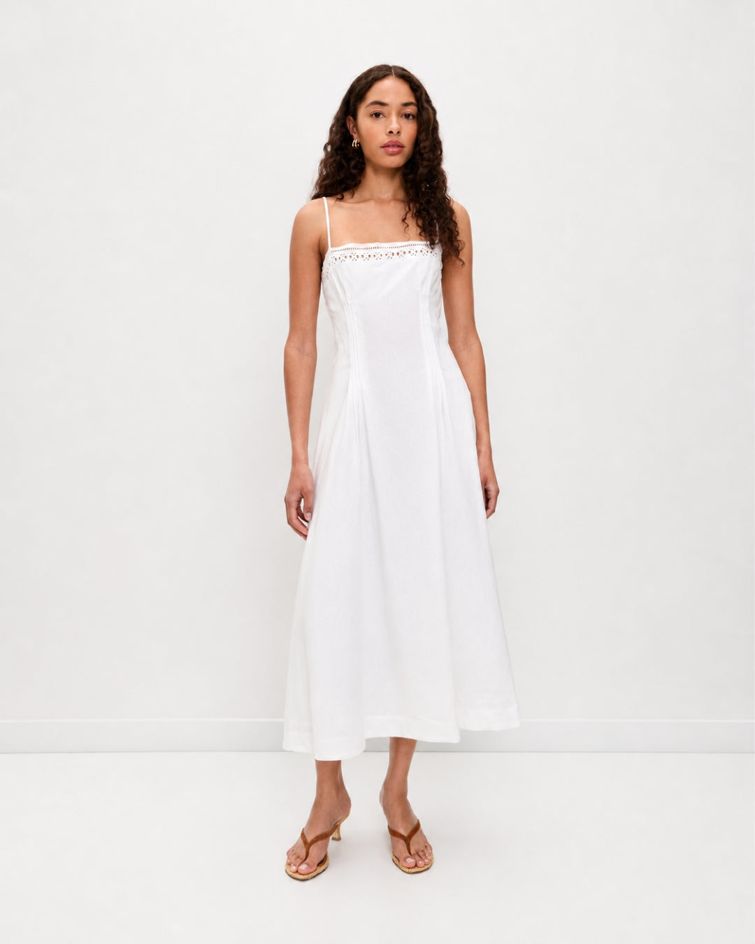 Damen nan Vintage-inspiriertes Midikleid mit schmalen Spaghettiträgern, Spitzenpassé und ausgestelltem Tellerrock R&B