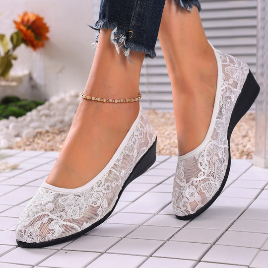 Damen Ballerinas mit filigranem Spitzenbesatz und rutschfester Sohle R&B