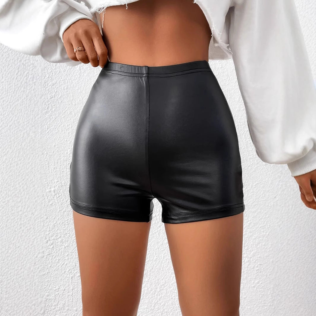 Damen Kunstleder High-Waist Shorts mit Cut-Out-Details R&B