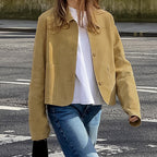 Damen Kurze Jacke mit eleganter Kragenlinie und praktischen Taschen R&B