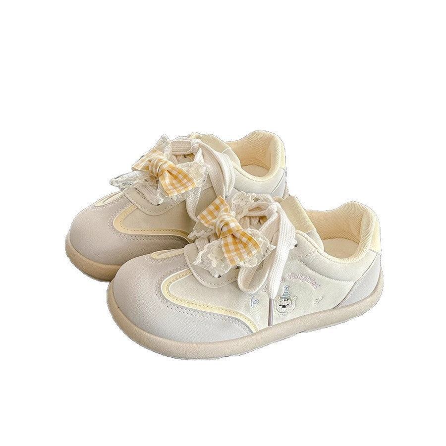 Damen Sneakers mit verspieltem Rüschendetail und rutschfester Sohle