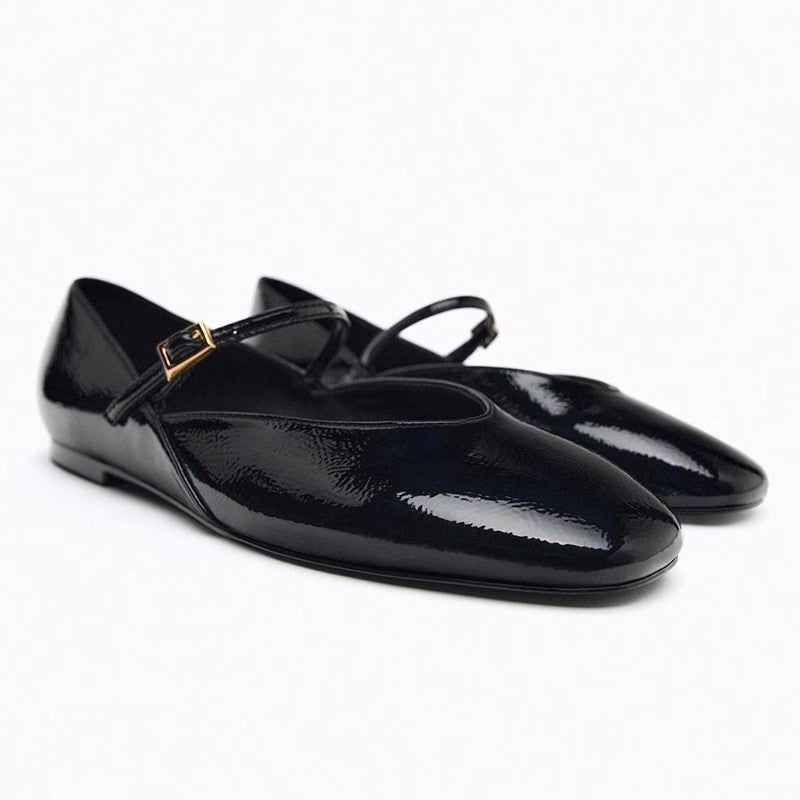 Damen Elegante Slip-On Ballerinas mit verstellbarem Riemen und hochwertiger Oberflächenstruktur R&B