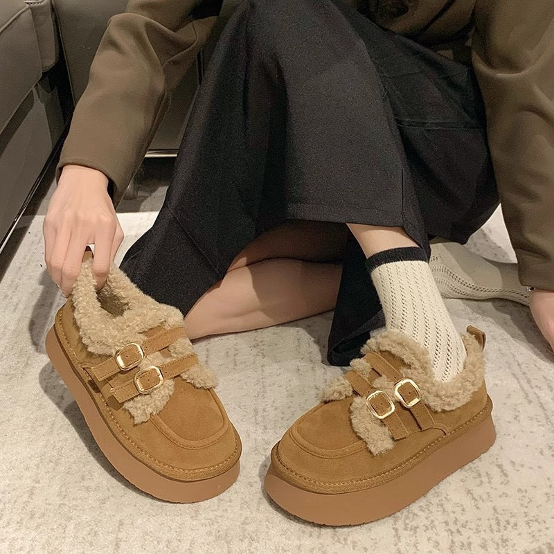 Damen Comfort Sneakers mit gefüttertem Obermaterial und verstellbarem Klettverschluss