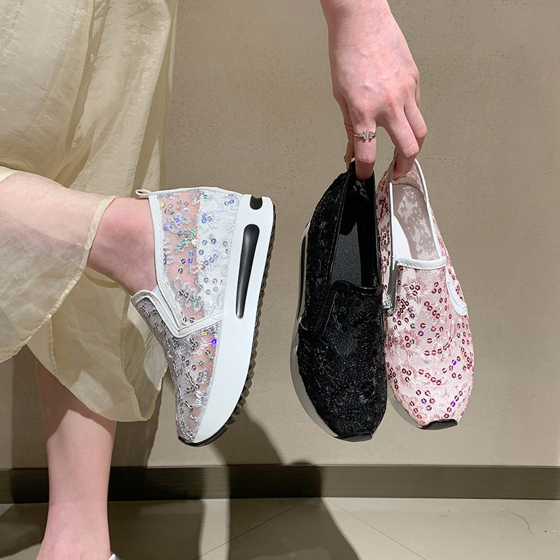 Damen Slip-On Sneakers mit elegantem Spitzenmuster und dämpfendem Fußbett R&B