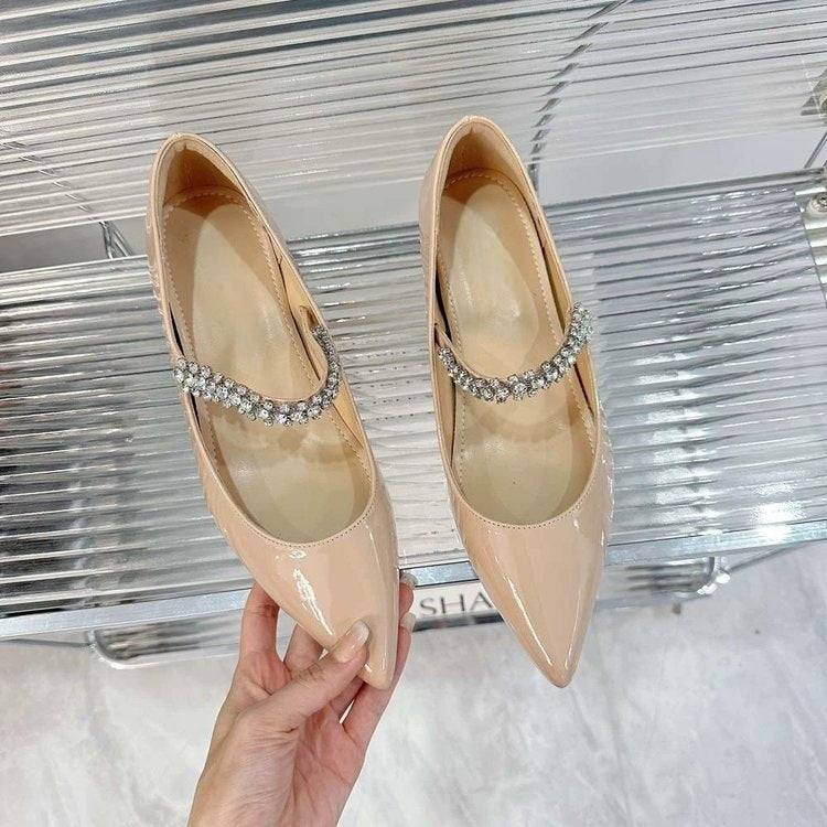 Damen elegante spitze Pumps mit funkelndem Riemen R&B