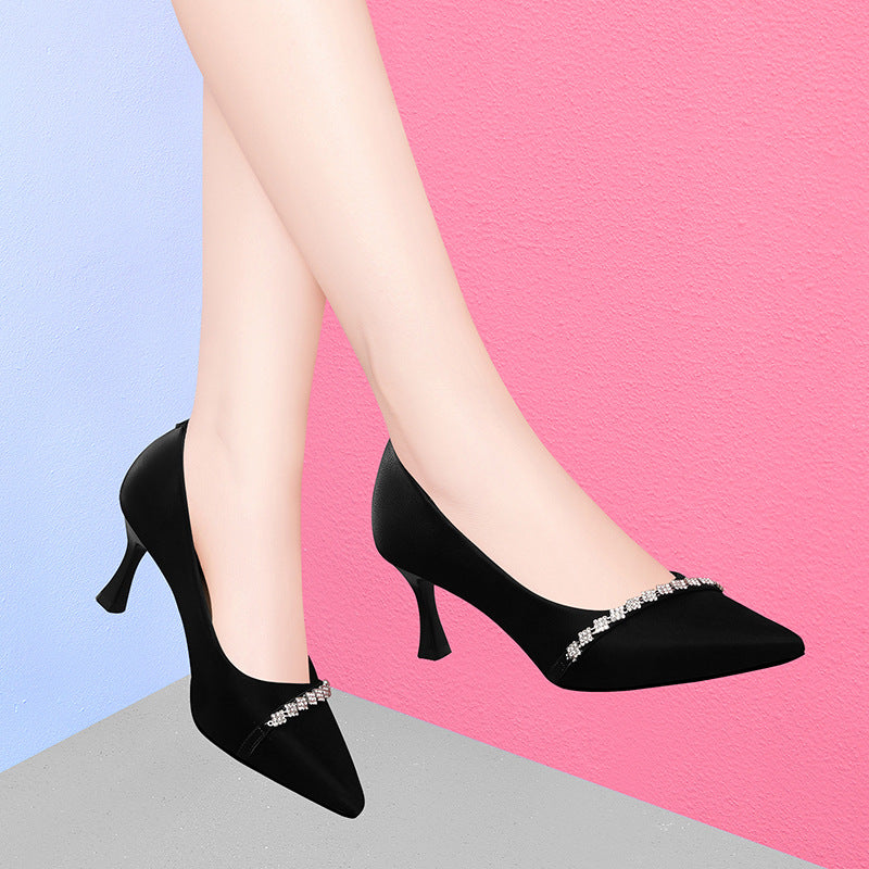 Damen elegante Pumps mit zierlichem Schmuckdetail R&B