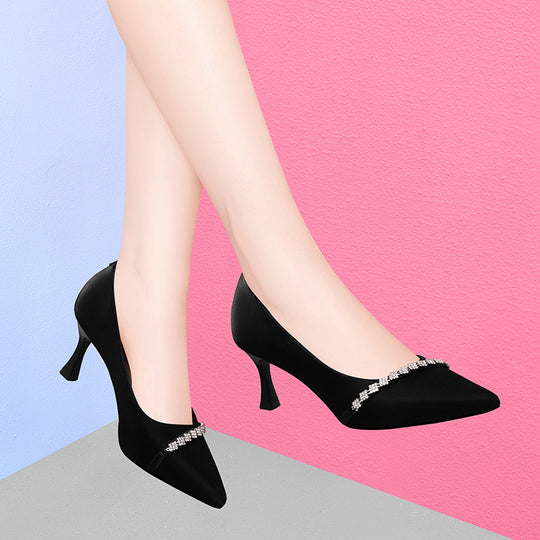 Damen elegante Pumps mit zierlichem Schmuckdetail R&B