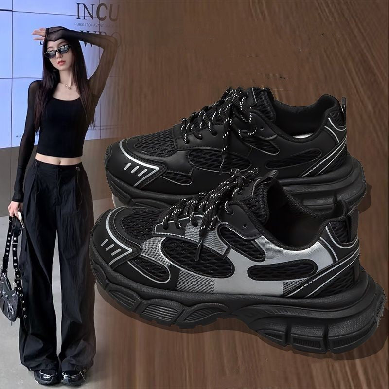 Damen Sportliche Sneakers mit atmungsaktivem Obermaterial und robustem Profil R&B