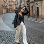 Damen Elegantes Longsleeve-Oberteil mit Lochmuster und Knopfleiste R&B