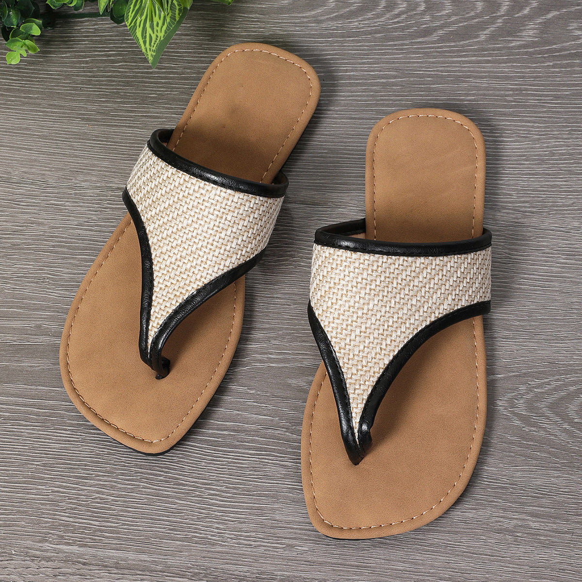 Damen Luxus Freizeitsandalen mit geflochtenem Obermaterial und komfortabler Fußbettung R&B