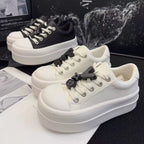 Damen Plateau Sneaker mit trendigem Design und elastischen Schnürsenkeln