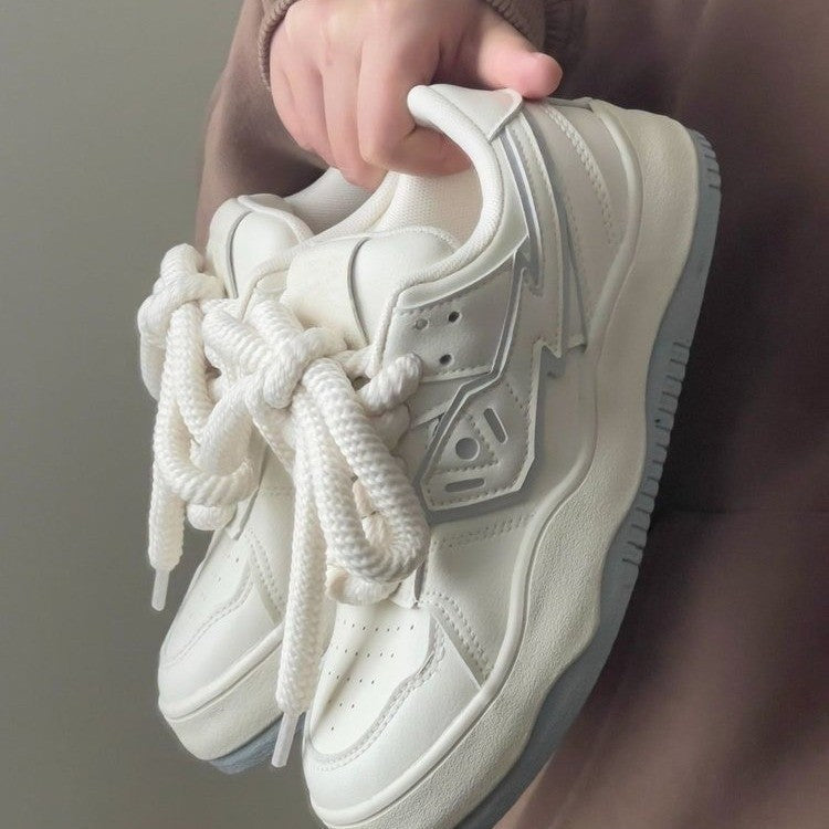 Damen Sportliche Sneakers mit rutschfester Sohle für urbanen Lifestyle R&B
