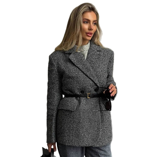 Damen Oversized Wollblazer mit eleganten Knopfdetails R&B