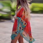 Damen Strandkleid Im Farbenfrohen Boho-Stil mit Verspieltem Design und Tiefem V-Ausschnitt R&B