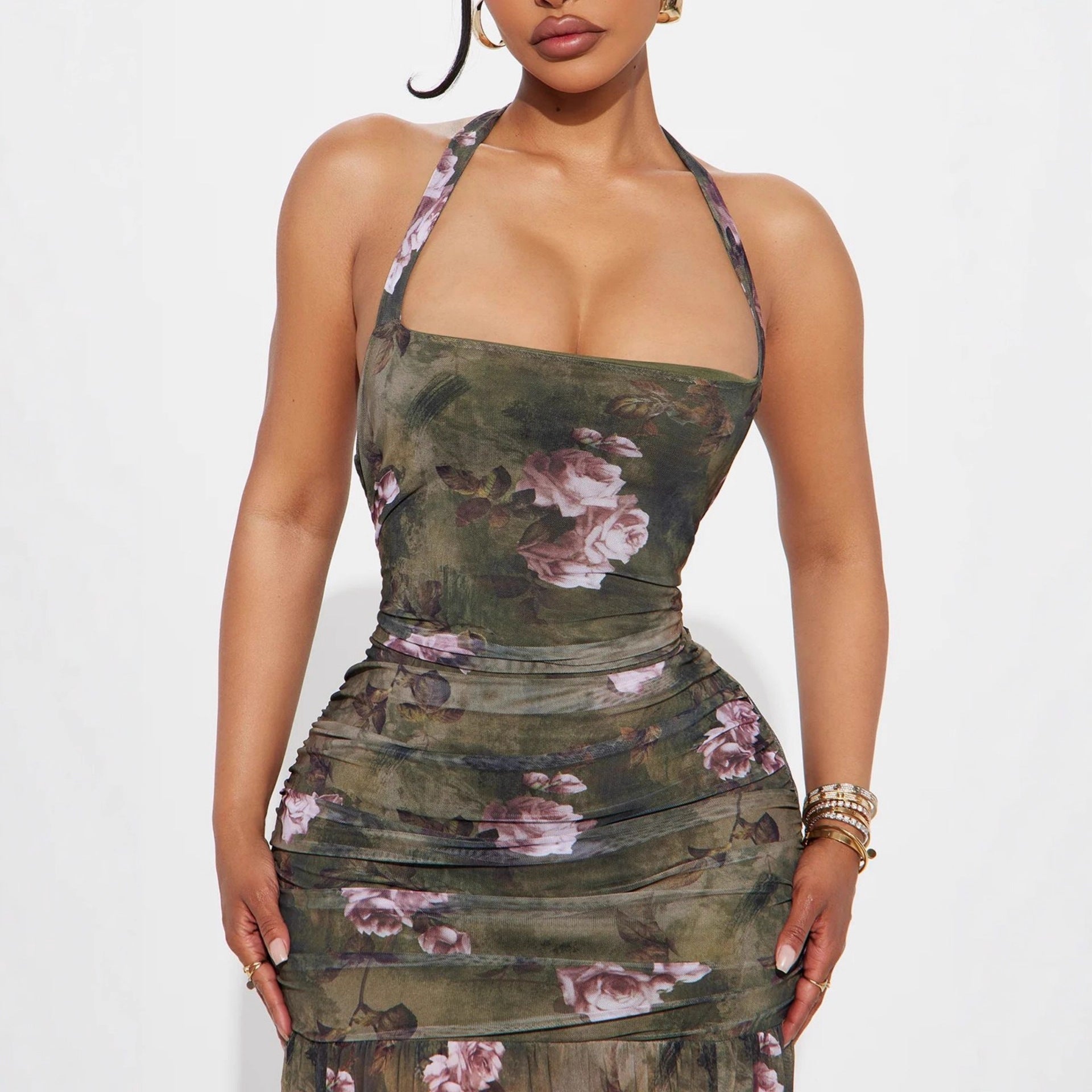 Damen Schulterfreies Maxikleid mit elastischen Rüschendetails R&B