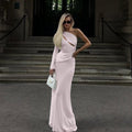Damen elegantes und figurbetontes Abendkleid mit asymmetrischem Schnitt EB