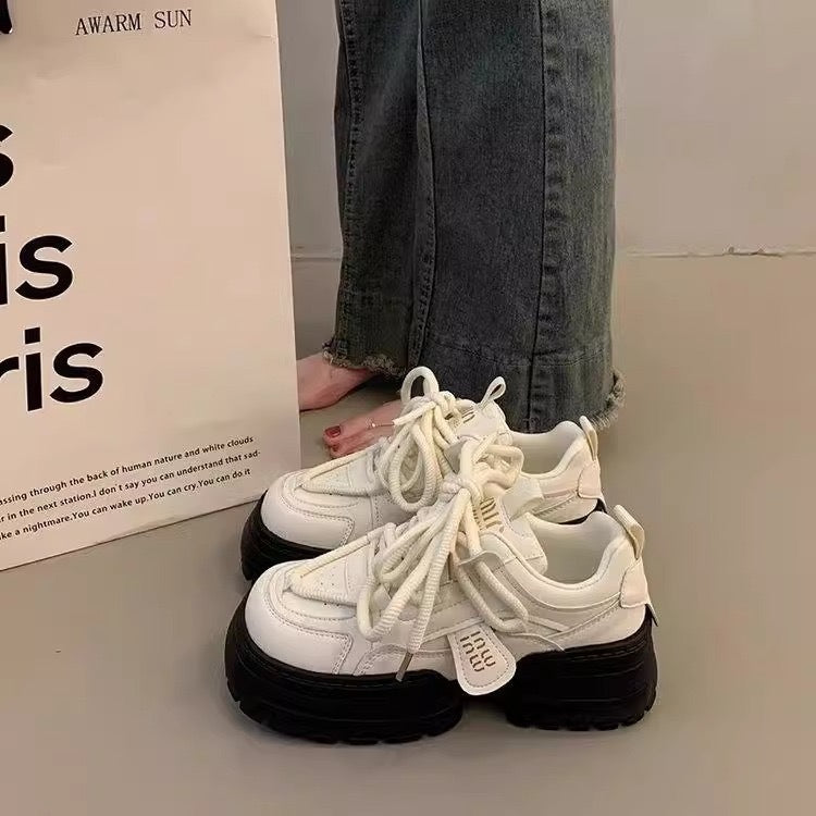 Damen modische Chunky Sneakers für urbanen Lifestyle R&B