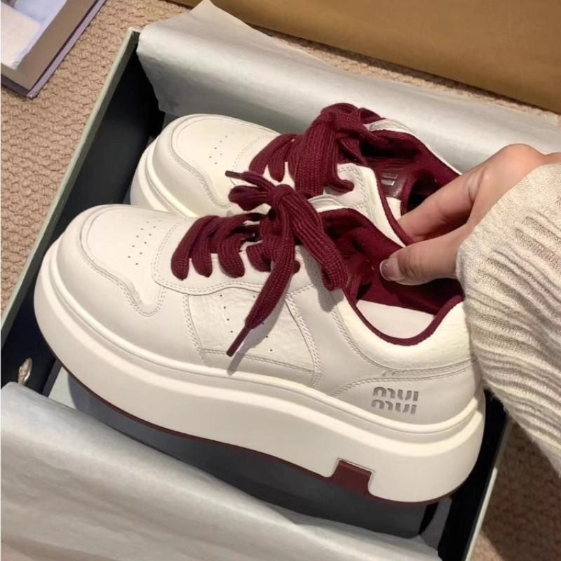 Damen Sneakers mit dicker Plateau-Sohle und modischem Obermaterial R&B