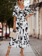 Damen Midikleid mit geometrischem Muster und elastischem Bund R&B