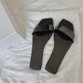 Damen Flache Slipper mit breitem Riemen und elegantem Design R&B